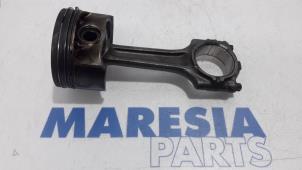 Used Piston Alfa Romeo MiTo (955) 0.9 TwinAir Price € 50,00 Margin scheme offered by Maresia Parts
