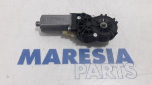 Usados Motor de capota Peugeot 308 CC (4B) 1.6 HDiF 16V Precio € 75,00 Norma de margen ofrecido por Maresia Parts