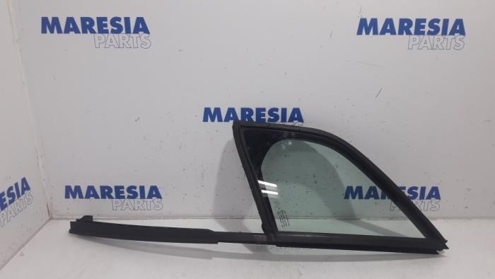 Usados Ventanilla triangular izquierda delante Citroen C3 (SC) 1.6 HDi 92 Precio € 50,00 Norma de margen ofrecido por Maresia Parts