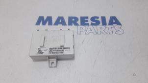 Usagé Module navigation Renault Master IV (EV/HV/UV/VA/VB/VD/VF/VG/VJ) 2.3 dCi 135 16V FWD Prix € 42,35 Prix TTC proposé par Maresia Parts
