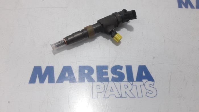 Usagé Injecteurs Citroen C4 Cactus (0B/0P) 1.6 Blue Hdi 100 Prix € 50,00 Règlement à la marge proposé par Maresia Parts