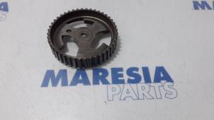 Used Camshaft sprocket Peugeot Partner (GC/GF/GG/GJ/GK) 1.6 HDI 75 Phase 1 Price € 20,00 Margin scheme offered by Maresia Parts