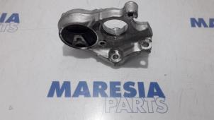 Used Engine mount Peugeot Partner (GC/GF/GG/GJ/GK) 1.6 HDI 75 Phase 1 Price € 35,00 Margin scheme offered by Maresia Parts