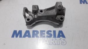 Used Engine mount Peugeot Partner (GC/GF/GG/GJ/GK) 1.6 HDI 75 Phase 1 Price € 50,00 Margin scheme offered by Maresia Parts