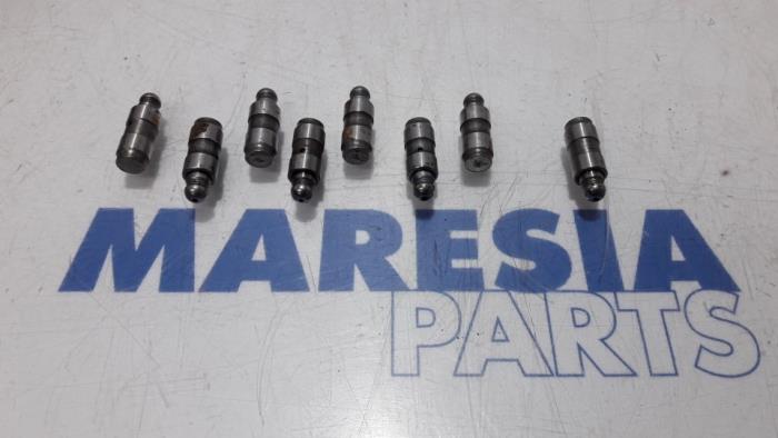 Begagnade Ventillyftare Citroen Jumpy (G9) 1.6 HDI Pris € 18,15 Inklusive moms erbjuds av Maresia Parts