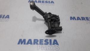 Used Oil pump Renault Kangoo Express (FC) 1.5 dCi 80 Price € 50,00 Margin scheme offered by Maresia Parts