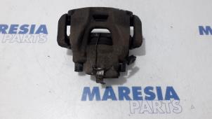 Used Front brake calliper, right Alfa Romeo Giulietta (940) 1.6 JTDm 16V Price € 65,00 Margin scheme offered by Maresia Parts