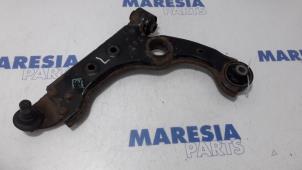 Używane Wahacz zawieszenia dolny lewy przód Alfa Romeo Giulietta (940) 1.6 JTDm 16V Cena € 50,00 Procedura marży oferowane przez Maresia Parts
