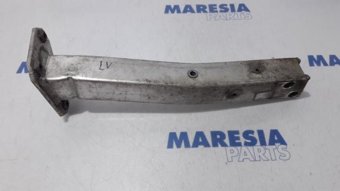 Usados Subchasis Alfa Romeo Giulietta (940) 1.6 JTDm 16V Precio € 29,95 Norma de margen ofrecido por Maresia Parts