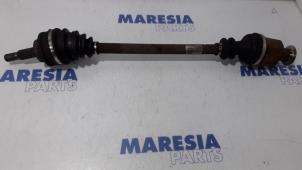 Used Front drive shaft, right Renault Kangoo Express (FC) 1.5 dCi 80 Price € 75,00 Margin scheme offered by Maresia Parts