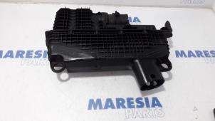 Used Air box Renault Kangoo Express (FC) 1.5 dCi 80 Price € 40,00 Margin scheme offered by Maresia Parts