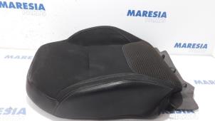 Usagé Revêtement siège gauche Citroen C3 (SC) 1.6 HDi 92 Prix € 50,00 Règlement à la marge proposé par Maresia Parts