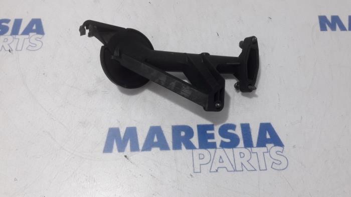 Gebrauchte Öl Ansaugrohr Citroen Berlingo 1.6 Hdi 90 Phase 2 Preis € 20,00 Margenregelung angeboten von Maresia Parts