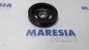 Used Crankshaft pulley Peugeot 5008 I (0A/0E) 1.6 HDiF 16V Price € 25,00 Margin scheme offered by Maresia Parts