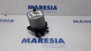 Used Fuel filter housing Peugeot 5008 I (0A/0E) 1.6 HDiF 16V Price € 50,00 Margin scheme offered by Maresia Parts