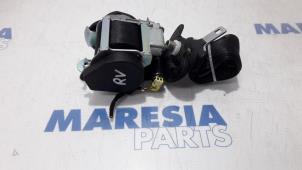Używane Pas bezpieczenstwa prawy przód Peugeot 308 (4A/C) 1.6 16V THP 155 Cena € 131,25 Procedura marży oferowane przez Maresia Parts