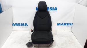 Gebrauchte Sitz links Peugeot 308 (4A/C) 1.6 16V THP 155 Preis € 85,00 Margenregelung angeboten von Maresia Parts