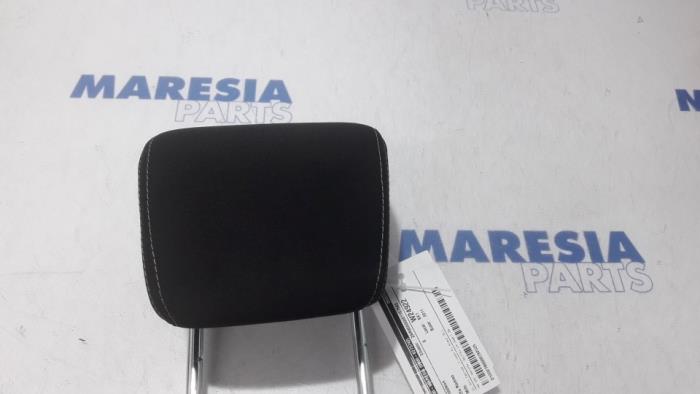 Używane Zaglówek Alfa Romeo MiTo (955) 1.3 JTDm 16V Eco Cena € 50,00 Procedura marży oferowane przez Maresia Parts