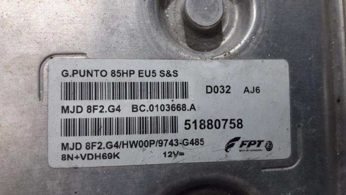 Calculateur moteur d'un Fiat Punto Evo (199) 1.3 JTD Multijet 85 16V 2010