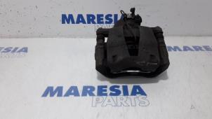 Gebrauchte Bremszange links vorne Fiat Bravo (198A) 1.4 16V Preis € 50,00 Margenregelung angeboten von Maresia Parts