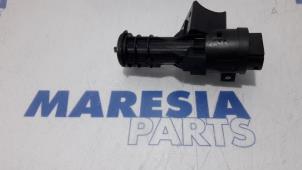 Gebrauchte Zündschloss + Schlüssel Fiat Bravo (198A) 1.4 16V Preis € 50,00 Margenregelung angeboten von Maresia Parts