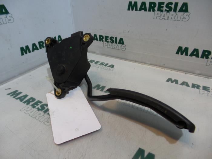 Gebrauchte Gaspedalposition Sensor Renault Megane II Grandtour (KM) 1.5 dCi 100 Preis € 35,00 Margenregelung angeboten von Maresia Parts
