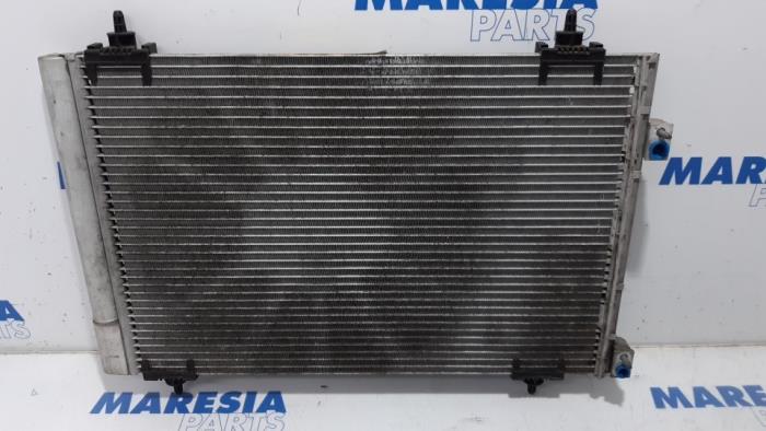 Air conditioning condenser from a Peugeot 308 (4A/C) 1.6 16V THP 155 2011