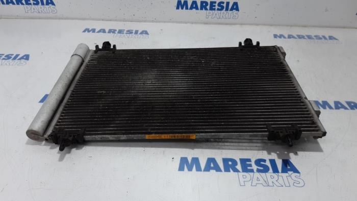 Air conditioning condenser from a Peugeot 308 (4A/C) 1.6 16V THP 155 2011