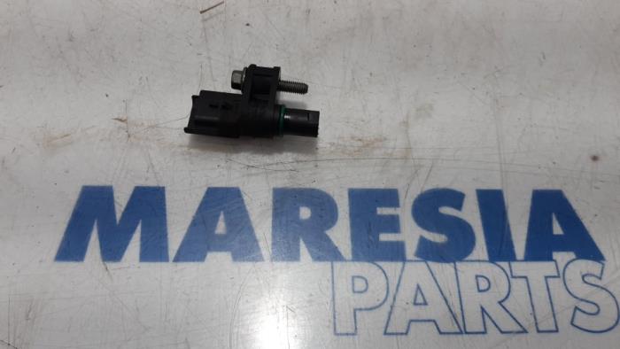 Begagnade Kamaxelsensor Peugeot 208 I (CA/CC/CK/CL) 1.2 Vti 12V PureTech 82 Pris € 20,00 Marginaltabell erbjuds av Maresia Parts