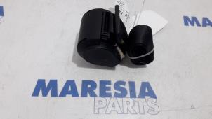 Used Rear seatbelt, centre Peugeot 508 SW (8E/8U) 2.0 HDiF 16V Autom. Price € 50,00 Margin scheme offered by Maresia Parts