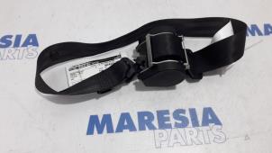 Used Rear seatbelt, centre Peugeot 508 SW (8E/8U) 1.6 e-HDi 16V Price € 35,00 Margin scheme offered by Maresia Parts