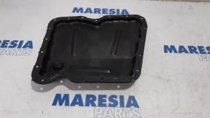 Used Sump Renault Trafic New (JL) 2.0 dCi 16V 115 Price € 60,50 Inclusive VAT offered by Maresia Parts