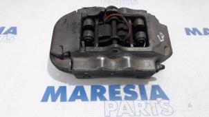 Używane Zacisk hamulcowy lewy tyl Audi Q7 (4LB) 3.0 TDI V6 24V Ad Blue Cena € 157,50 Procedura marży oferowane przez Maresia Parts