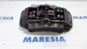 Used Front brake calliper, right Audi Q7 (4LB) 3.0 TDI V6 24V Ad Blue Price € 262,50 Margin scheme offered by Maresia Parts