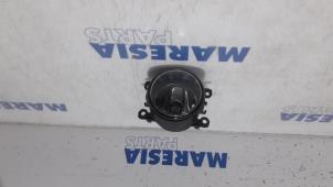 Used Fog light, front right Peugeot 207 SW (WE/WU) 1.6 16V Price € 10,00 Margin scheme offered by Maresia Parts