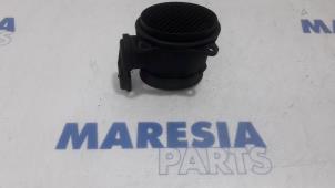 Used Airflow meter Peugeot 5008 I (0A/0E) 1.6 HDiF 16V Price € 25,00 Margin scheme offered by Maresia Parts