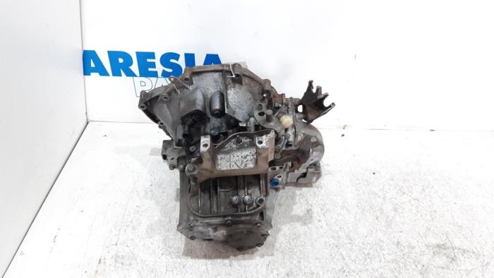 Usagé Boîte de vitesse Citroen C6 (TD) 2.2 HdiF 16V Prix € 682,50 Règlement à la marge proposé par Maresia Parts