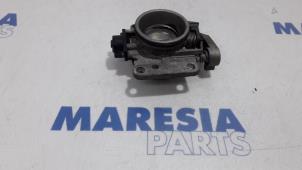 Used Throttle body Renault Megane (BA/SA) 1.4 16V Price € 50,00 Margin scheme offered by Maresia Parts