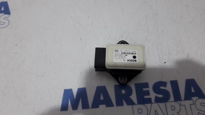 Używane Sterownik ESP Peugeot 5008 I (0A/0E) 1.6 HDiF 16V Cena € 30,00 Procedura marży oferowane przez Maresia Parts
