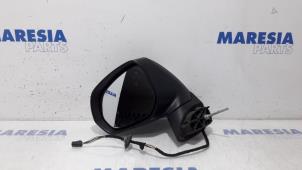 Used Wing mirror, left Peugeot 5008 I (0A/0E) 1.6 HDiF 16V Price € 105,00 Margin scheme offered by Maresia Parts