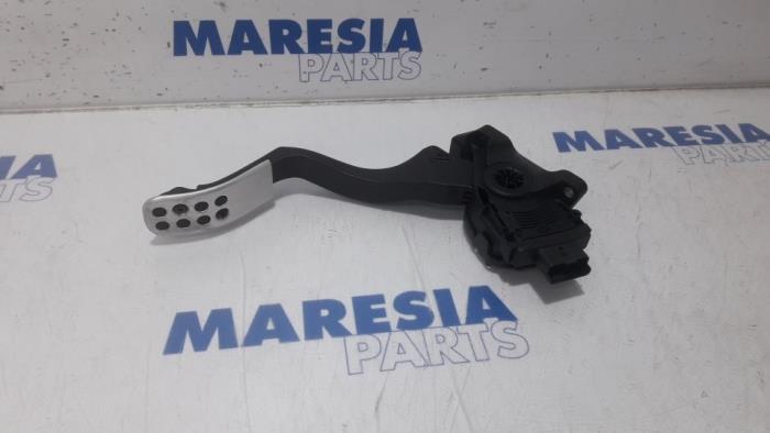 Begagnade Gaspedalsensor Citroen DS3 (SA) 1.6 16V VTS THP 155 Pris € 29,90 Marginaltabell erbjuds av Maresia Parts