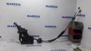 Used Gear stick Citroen DS3 (SA) 1.6 16V VTS THP 155 Price € 50,00 Margin scheme offered by Maresia Parts