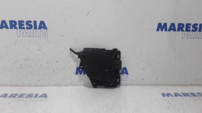 Gebrauchte Stromverteiler Citroen DS3 (SA) 1.6 16V VTS THP 155 Preis € 50,00 Margenregelung angeboten von Maresia Parts