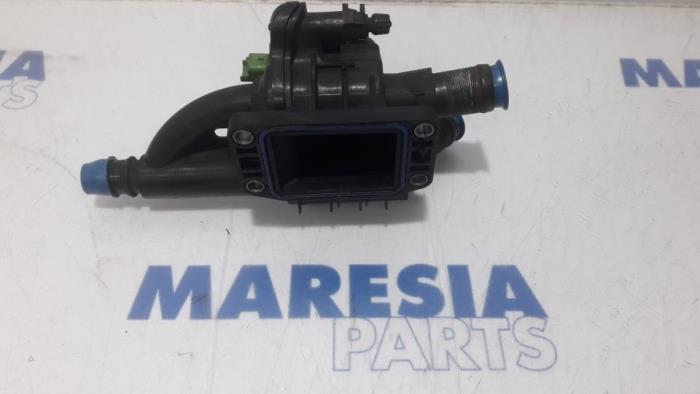 Begagnade Termostathus Citroen Jumpy (G9) 1.6 HDI Pris € 54,44 Inklusive moms erbjuds av Maresia Parts
