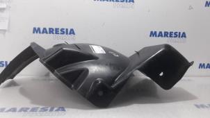 Used Wheel arch liner Renault Master IV (MA/MB/MC/MD/MH/MF/MG/MH) 2.3 dCi 16V Price € 36,30 Inclusive VAT offered by Maresia Parts
