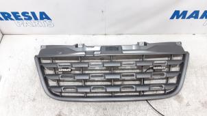 Used Grille Renault Master IV (MA/MB/MC/MD/MH/MF/MG/MH) 2.3 dCi 16V Price € 158,81 Inclusive VAT offered by Maresia Parts