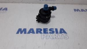 Gebrauchte Wasserpumpe Renault Master IV (MA/MB/MC/MD/MH/MF/MG/MH) 2.3 dCi 16V Preis € 30,25 Mit Mehrwertsteuer angeboten von Maresia Parts