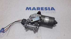 Gebrauchte Scheibenwischermotor vorne Renault Master IV (MA/MB/MC/MD/MH/MF/MG/MH) 2.3 dCi 16V Preis € 127,05 Mit Mehrwertsteuer angeboten von Maresia Parts