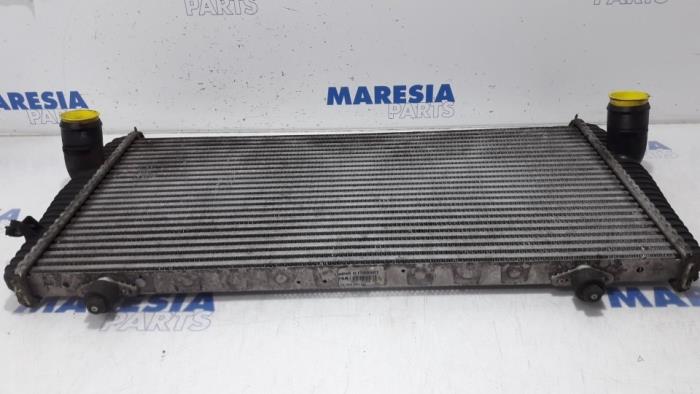 Usagé Intercooler Citroen C6 (TD) 2.2 HdiF 16V Prix € 50,00 Règlement à la marge proposé par Maresia Parts