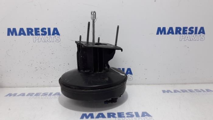 Usagé Servo frein Citroen C6 (TD) 2.2 HdiF 16V Prix € 50,00 Règlement à la marge proposé par Maresia Parts